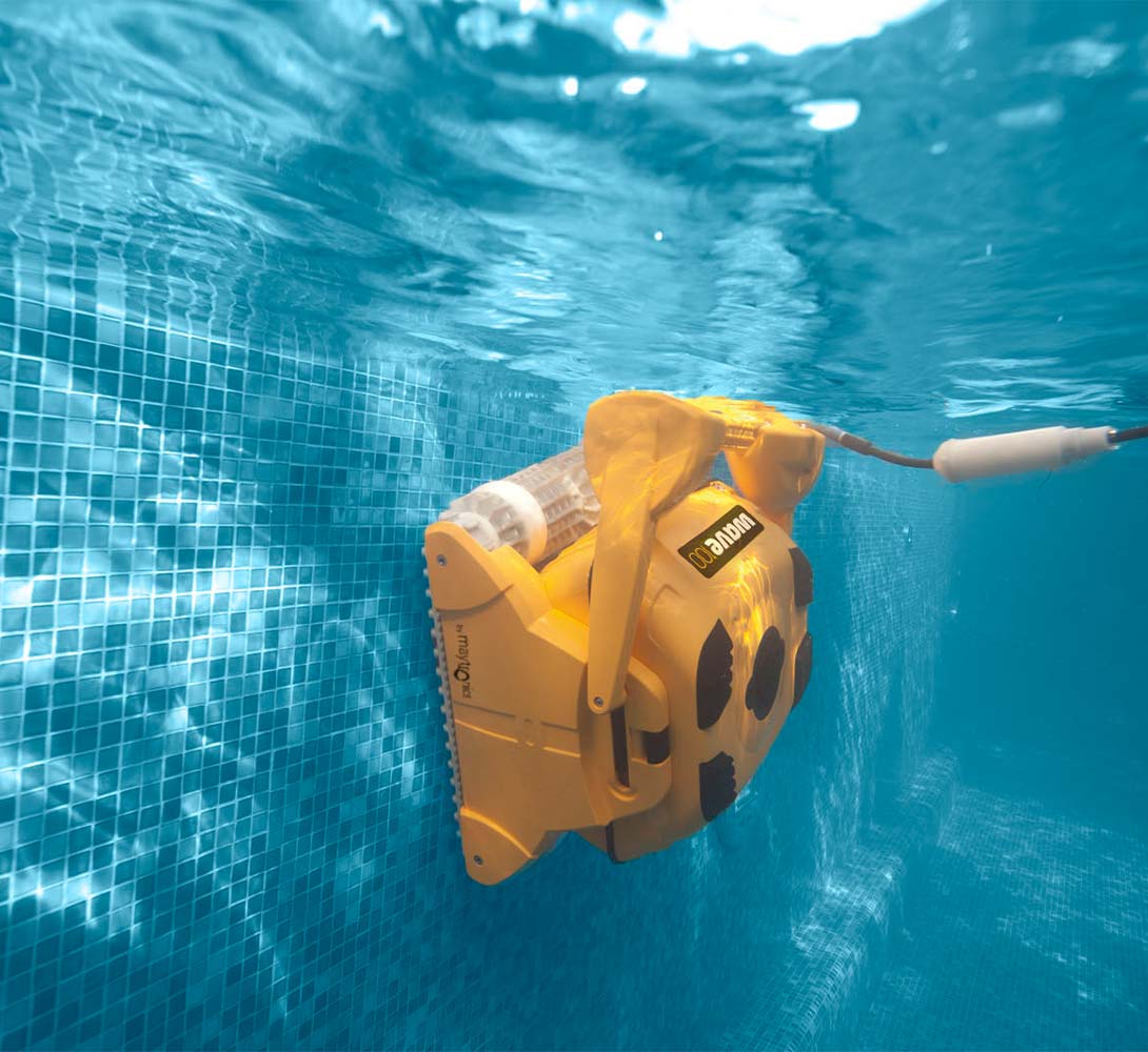 Dolphin Wave 100 Commercial Robotic Pool Cleaner (Open Box)